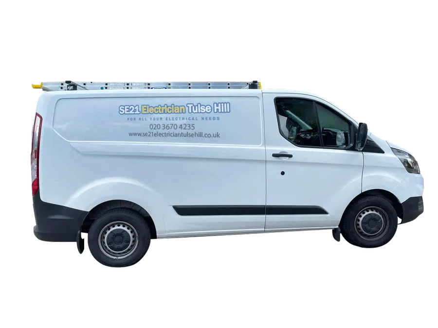 SE21 Electrician Tulse Hill van